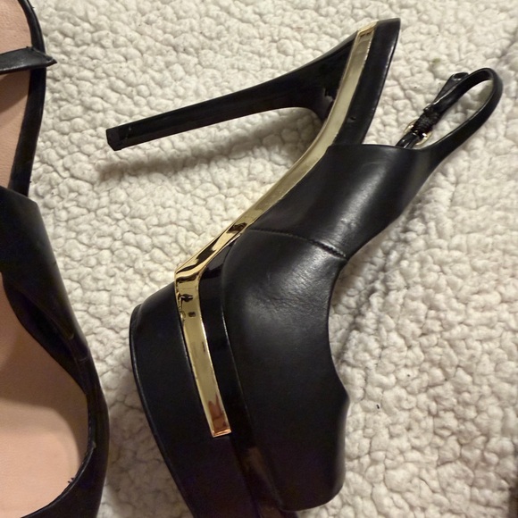 Aldo Elegant Black Peep-Toe Women's heels - Picture 3 of 6